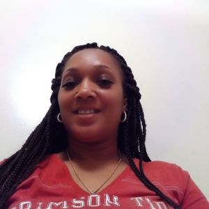 Meet your Posher, Dee